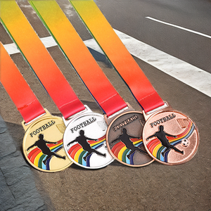 Kingtai - Portamedallas de Maratón 3D Personalizado de Alta Calidad, Acabado en Esmalte Duro, en Blanco, de Aleación de Zinc Ecológica - Product Image 2