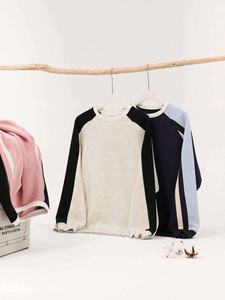 H5493 Fournisseur d'usine, vente en gros, sweat-shirts personnalisés en coton mélangé à manches raglan et col rond pour hommes et femmes - Product Image 4