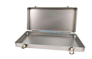 กล่องดินสอโลหะแบบมีฝาปิดแบบมีบานพับ รูปทรงสี่เหลี่ยมผืนผ้า สีเงิน พร้อมโลโก้สั่งทำพิเศษ สำหรับเก็บเครื่องเขียน - Product Image 4