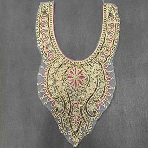 Zsy कढ़ाई पॉलिएस्टर फीता कॉलर गर्दन के साथ गोल्डन पाउडर बेड्स अनुक्रम जटिल कॉलर फीता डिजाइन - Product Image 3