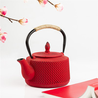 Service à thé Kung Fu 850 ml avec filtre à œufs, bouilloire pour cuisinière à gaz, théière japonaise en fonte de fer rouge, design moderne et écologique, avec système de levage