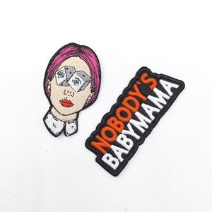 Butterfly Logo Glitter Chenille bordir handuk <span class=keywords><strong>Patch</strong></span> indah bentuk hati topi Cowgirl Trucker murah besi kuningan grosir - Product Image 3