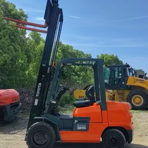 Montacargas Usado de <span class=keywords><strong>2.5</strong></span> Toneladas y 3 Toneladas con Motor Diésel, Modelo <span class=keywords><strong>FD25</strong></span>, Montacargas de 2.5t/3t/3.5t en Venta - Product Image 1