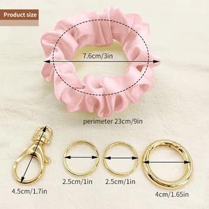 สายคล้องมือถือผ้าไหมยับ สายคล้องกุญแจกันหล่นสำหรับผู้หญิง สายคล้องข้อมือแบบสั้น สายคาดผมสำหรับผู้หญิงและเด็กผู้หญิง ของตกแต่งกระเป๋า - Product Image 5