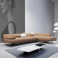 Ensemble de canapés modulaires en forme de L avec revêtement en velours, design moderne pour salon de villa