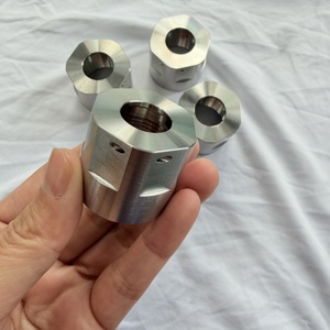 Piezas de Torneado y Fresado de Acero Inoxidable, Bronce y Latón, Mecanizado CNC de 5 Ejes con Servicios de Mecanizado y Plateado - Product Image 4