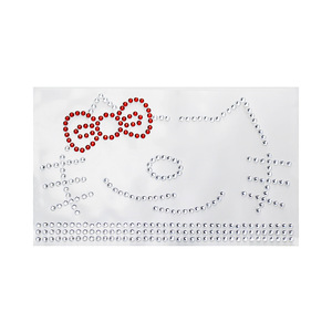 Pegatinas de tatuaje facial de Hello Kitty transfronterizas, hechas a mano con diamantes de imitación, maquillaje de Año Nuevo, decoraciones de diamantes de imitación con purpurina en tarjeta blanca. - Product Image 6