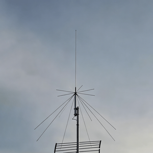 Antenne de station de base extérieure Discone omnidirectionnelle 25-3000 MHz Super Scanner - Product Image 1