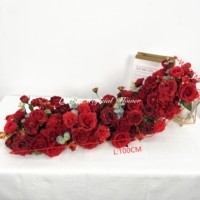 Chemin de table en fausses fleurs de qualité supérieure, aspect naturel, pour la décoration de table de mariage, fabricant
