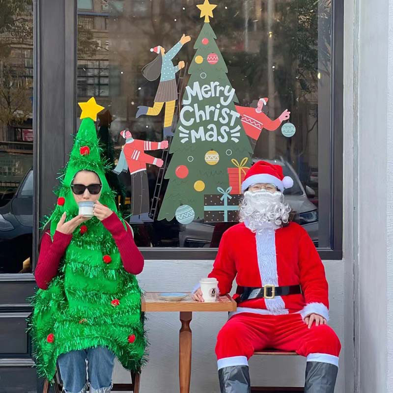 Fun Christmas Decorations and Outfits for Holiday Parties
