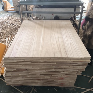 Venta al por mayor <span class=keywords><strong>de</strong></span> <span class=keywords><strong>madera</strong></span> <span class=keywords><strong>de</strong></span> Paulownia, tablero <span class=keywords><strong>de</strong></span> <span class=keywords><strong>madera</strong></span> para muebles, <span class=keywords><strong>madera</strong></span> maciza, tablero <span class=keywords><strong>de</strong></span> Paulownia para muebles - Product Image 4