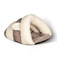 Vente en gros de lits pour animaux de compagnie en forme de triangle en peluche d'hiver, écologiques, lavables, durables, avec fonction d'auto-chauffage