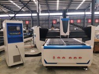 Routeur CNC tout-en-un 1325 7,5 kW ATC pour le bois, l'acrylique, le PVC, le MDF et les surfaces solides