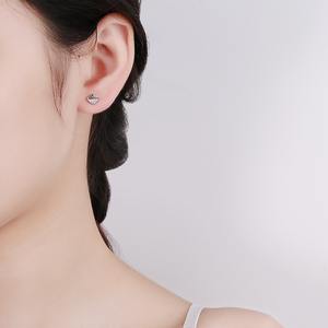 Женские серьги-гвоздики с серебристым 925 - Product Image 4