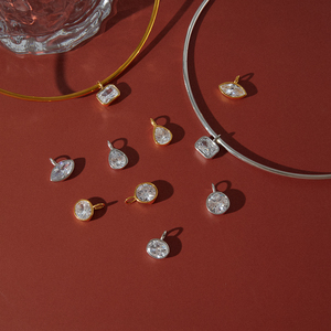 Collana con Ciondolo Rettangolare in Zirconia J&D Jewelry, Placcata in Oro 18K, Acciaio Inossidabile Impermeabile, <span class=keywords><strong>Girocollo</strong></span> per Donne, Ideale per Feste - Product Image 5