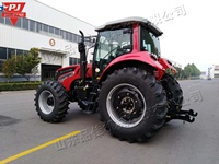 Tracteurs agricoles à quatre roues de haute qualité et tracteurs hydrauliques haute puissance pour le transport agricole