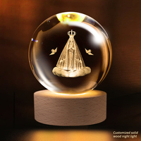 Lampe de nuit en cristal 3D personnalisée, croix de Jésus, cadeau commémoratif religieux, lumière LED blanc chaud, base en bois, chambre à coucher, bureau créatif