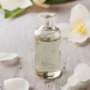 Vente en gros d'hydrolat de jasmin naturel biologique pour le visage et les cheveux Eau au jasmin Toner pour le visage Prix de gros Eau florale - Product Image 2