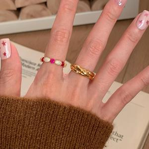 Wenchi Exquisita Joyería de Platino de Plata Pura S925 Envejecida con Tres Anillos Entrelazados y Diseño Multicapa Lujoso y Versátil, China - Product Image 5