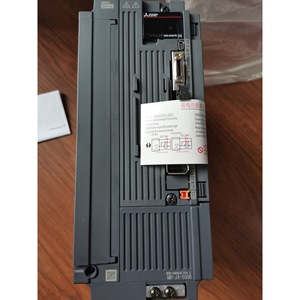 Servoaccionamiento Mitsubishi MR-J4-500B4 200V Control Vectorial IP20 Origen Japón - Product Image 1