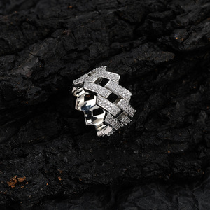 Anillo Hip-hop Europeo y Americano de 14 mm, Anillo Rómbico para Hombre con Circonitas Ligeramente Incrustadas, Anillo Hipster - Product Image 2