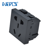 Stopkontak Universal Lima Lubang NEPCI 45X45MM Cina XJY-QB-44 Modul Catu Daya 5 Pin 10A