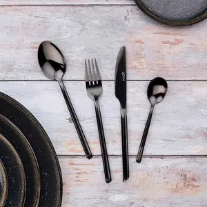 Lüks mat siyah paslanmaz çelik çatal bıçak kaşık seti mutfak biftek bıçağı çatal kaşık
