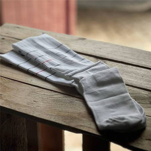 Calcetines de Ciclismo de Montaña y Carretera de Nailon Personalizables de Alta Calidad, Estilo Retro para Hombre y Mujer, Calcetines de Ciclismo Personalizados - Product Image 3