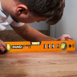 SHIND 94532 profesyonel ölçü 500mm alüminyum dijital su terazisi kauçuk manyetik saplı - Product Image 2