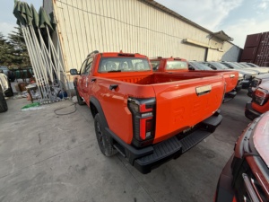 <span class=keywords><strong>Precio</strong></span> <span class=keywords><strong>de</strong></span> Fábrica, <span class=keywords><strong>Camioneta</strong></span> Chery Rely R8 2.4L Gasolina 4x4 Doble Cabina, Vehículo Comercial para Exportación - Product Image 4