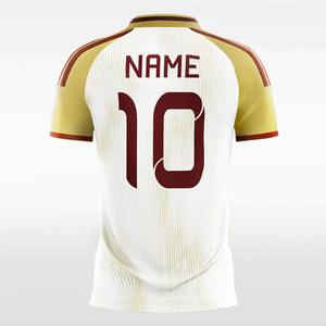 Camiseta de fútbol personalizada para hombre, color blanco, con estampado dorado, nombre y número 10, manga corta, cuello de poliéster, para adulto - Product Image 6