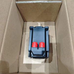 Servomotor Ab Rockwell MPL-B4530K-MJ22A 380V, Controladores de Motor para Instalación Horizontal - Product Image 3