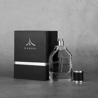 Vente en gros de flacons de parfum élégants à brume fine et longue durée, flacons de parfum en verre pour femmes arabes avec bouchon en cuir