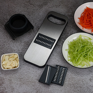 Hachoir à légumes multifonctionnel en acier inoxydable, coupe-légumes manuel, râpe avec planche à découper pour la cuisine <span class=keywords><strong>et</strong></span> le camping - Product Image 3