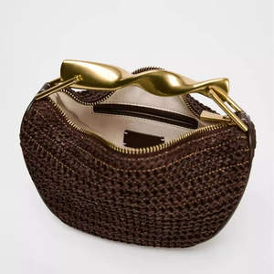 กระเป๋าครอสบอดี้ทรงครึ่งวงกลมแบบใหม่ ปี 2025 กระเป๋าถือหวายสานด้วยมือ กระเป๋าสะพายไหล่สำหรับผู้หญิง - Product Image 6