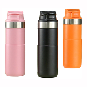 Tasse de voyage classique en acier inoxydable isolée sous vide sans BPA avec logo personnalisé de 500ml - Product Image 1