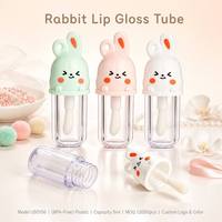 ISMAN Tube de brillant à lèvres vide 5ml, motif lapin de dessin animé, avec trou pour porte-clés, grand applicateur, emballage cosmétique en plastique transparent, vente en gros