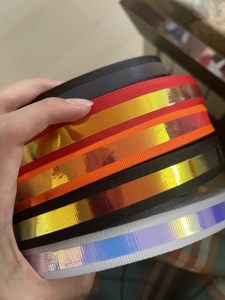 Fabbrica personalizzato nastro riflettente di calore colorato 3cm fettuccia poliestere materiale riflettente abbigliamento da notte per gilet di sicurezza stradale - Product Image 5