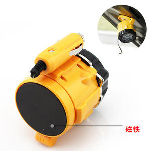Lampe d'urgence portable 7 LED Yiwu avec aimant et interface allume-cigare pour réparation de véhicules - Product Image 5