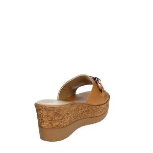 Sandales compensées en cuir souple pour femme Cinzia IAF53457, style plateforme à enfiler - Product Image 2