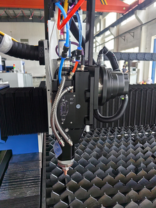 Machine de <span class=keywords><strong>découpe</strong></span> <span class=keywords><strong>laser</strong></span> à fibre 3D CNC à 5 axes à plateforme unique 12000W <span class=keywords><strong>Métal</strong></span> industriel avec contrôle Cypcut - Product Image 4