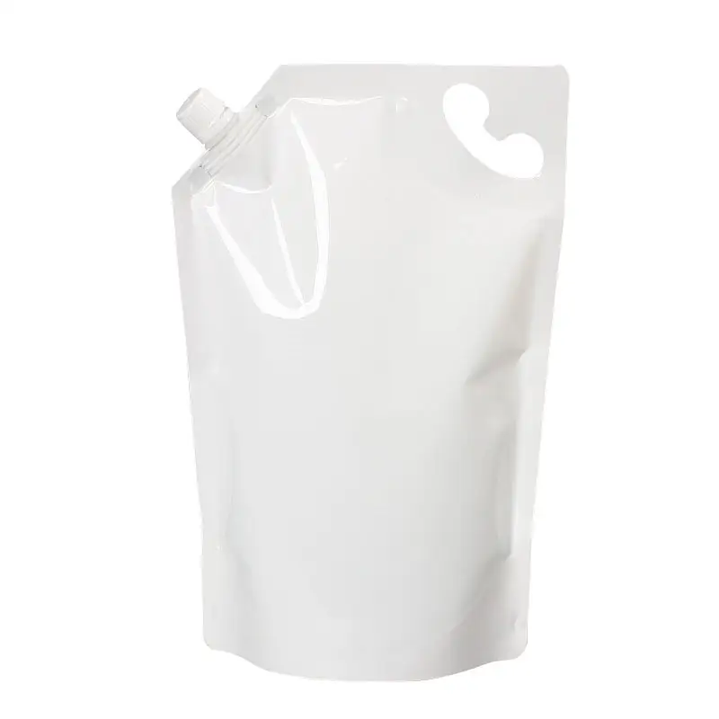 Белая жидкость для стирки, 2000 мл, пакет с носиком