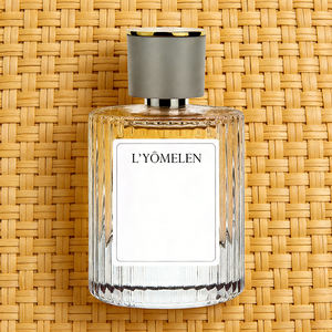 Parfum unisexe au patchouli boisé naturel, parfum unique, marque privée, parfum pour unisexe - Product Image 1