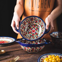 Service de table en céramique peinte à la main de style polonais, motif floral ethnique rouge à bordure bleue, idéal pour les réunions de famille et les cadeaux