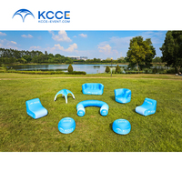 Canapé gonflable, chaises, lit, chaise longue, table et chaises rondes, mobilier pour expériences de marque, avec conception personnalisée et conception 3D