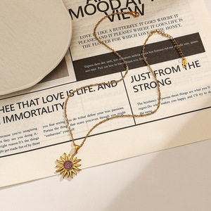 Collar con colgante de sol de acero inoxidable, chapado en oro de 18k, con circonita roja, para mujer, joyería de regalo. - Product Image 3