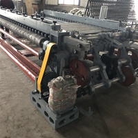 Machine de fabrication de treillis métallique hexagonal à double torsion horizontal, machine de fabrication de matrices à gabions