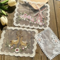 Set de table et napperon de luxe de style européen en tissu brodé de dentelle écologique pour salle à manger et décoration intérieure