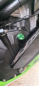 Ninja ZX-4RR ZX4R Zx4r Se ZX-25R için Kawasaki motosiklet aksesuarları alüminyum motor dolgu yakıt deposu gaz yağı kapağı vidalı cıvata - Product Image 6