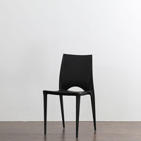 Chaise d'extérieur nordique Bellini, chaise de salle à manger en plastique, chaise en plastique créative à la mode et minimaliste, chaise de réunion de café